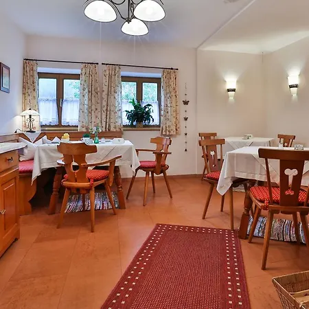 Haus Lindenbichl *